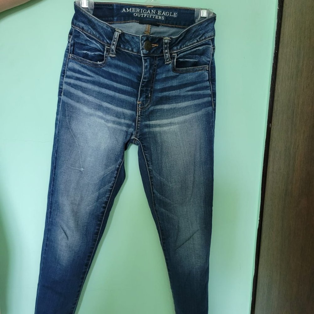 American Eagle Outfitters skinny jeans